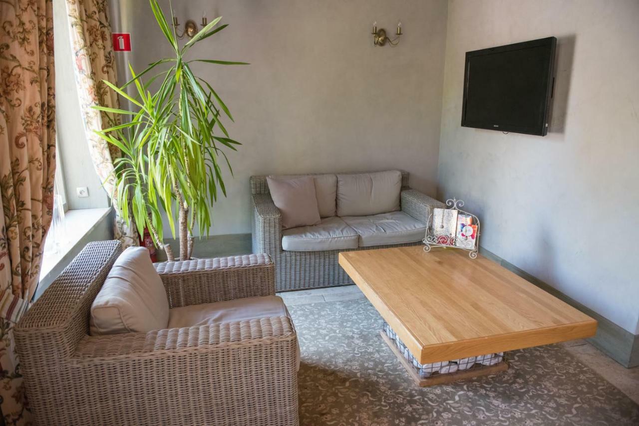 Apartamenty Faust Елк Екстериор снимка