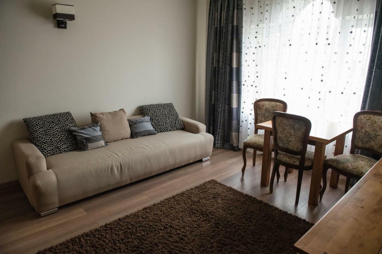 Apartamenty Faust Елк Екстериор снимка