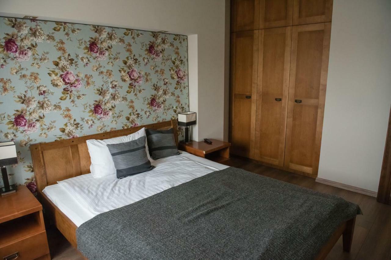 Apartamenty Faust Елк Екстериор снимка