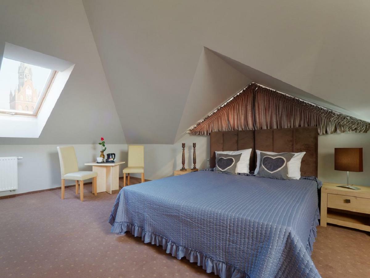 Apartamenty Faust Елк Екстериор снимка