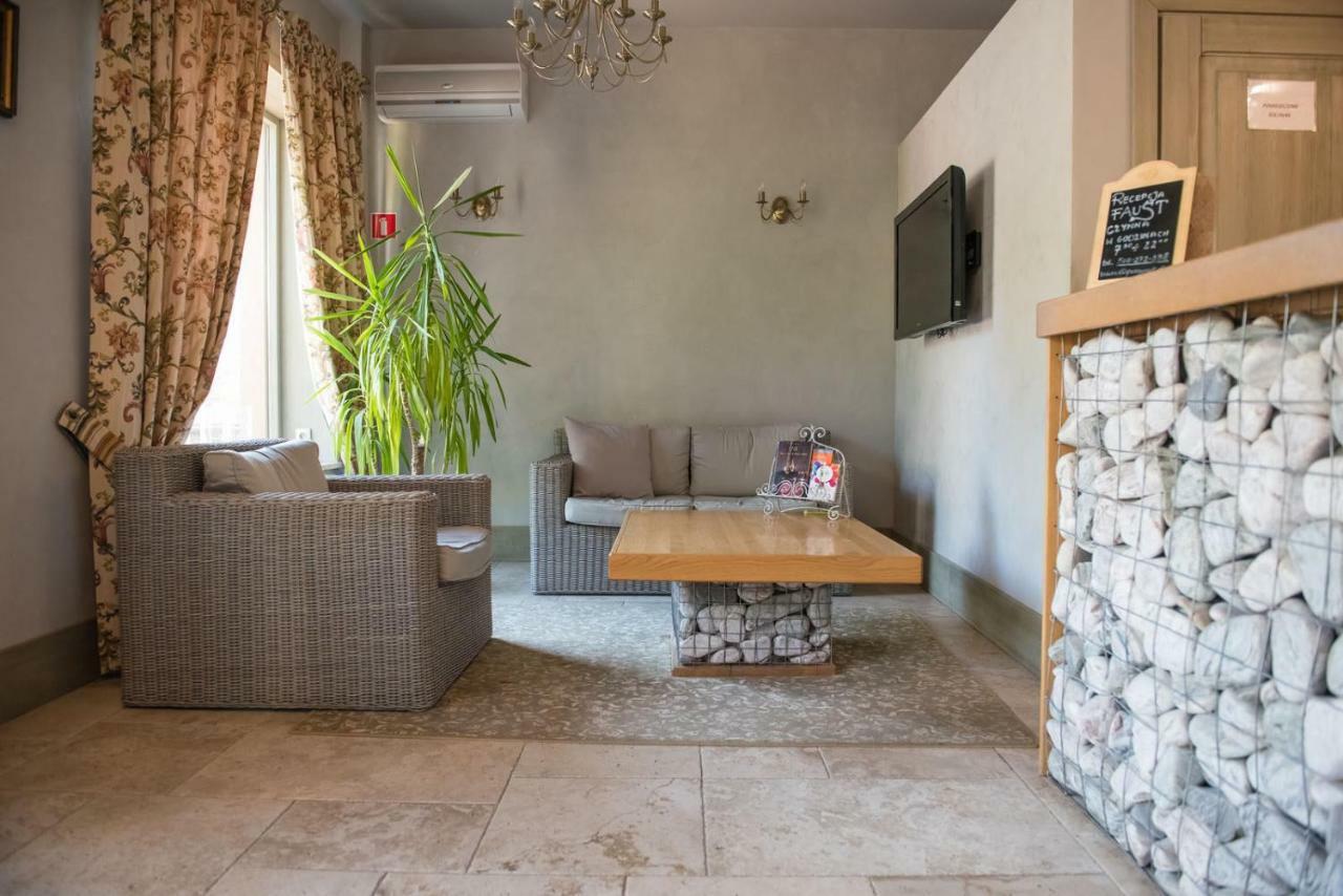Apartamenty Faust Елк Екстериор снимка
