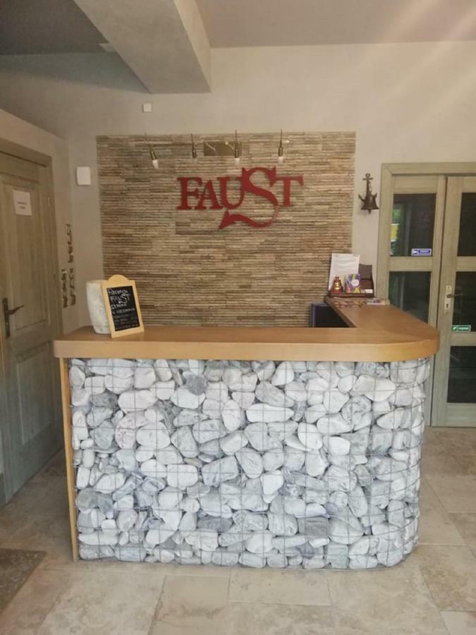 Apartamenty Faust Елк Екстериор снимка